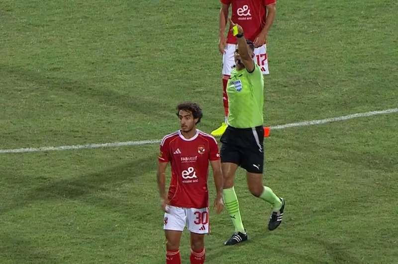 الأهلي يتقدم بشكوى ضد الحكم محمد معروف بعد مواجهة فاركو