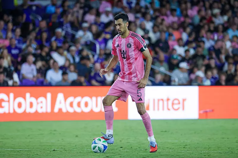 بوسكيتس يؤكد عدم تحديد موعد الاعتزال ومستقبله مع إنتر ميامي