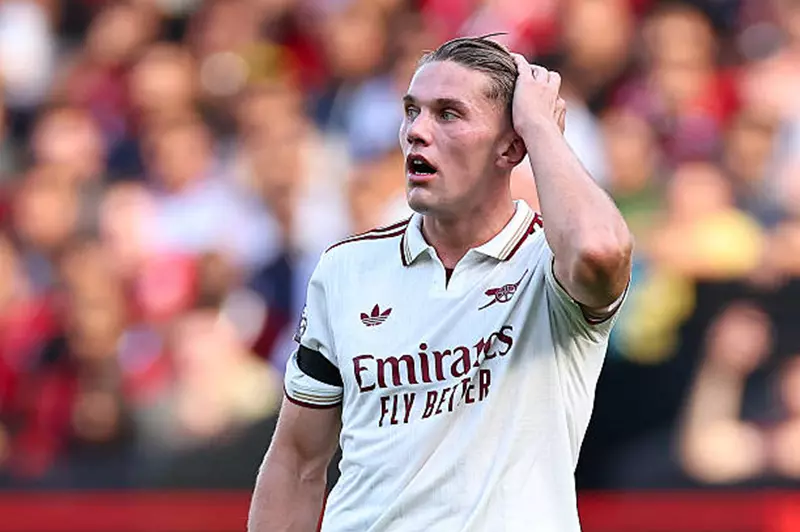 تحديات الأندية الكبرى: تحليل ساخر للاحتفال بين جيوكيريس وأرسنال