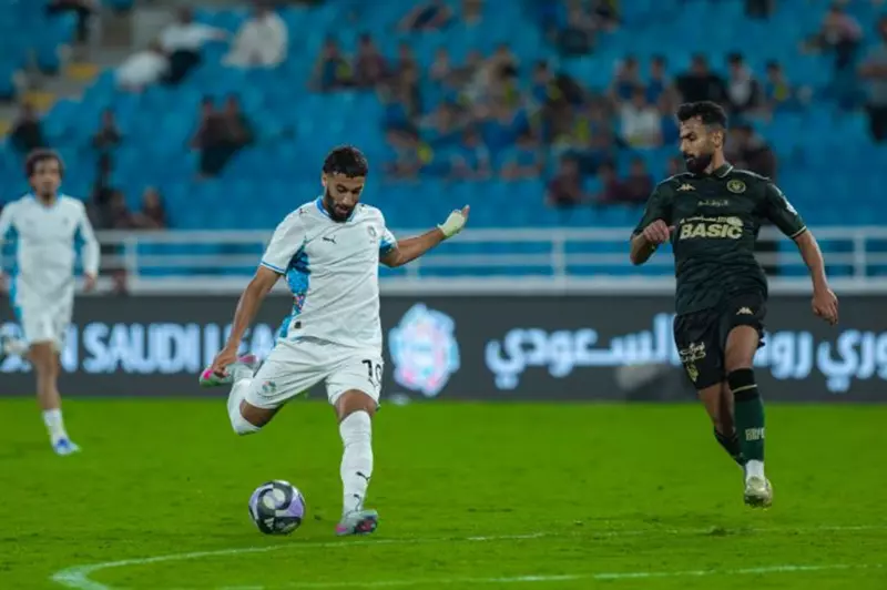 في غياب حجازي.. بن رحمة يقود نيوم للفوز على الخلود