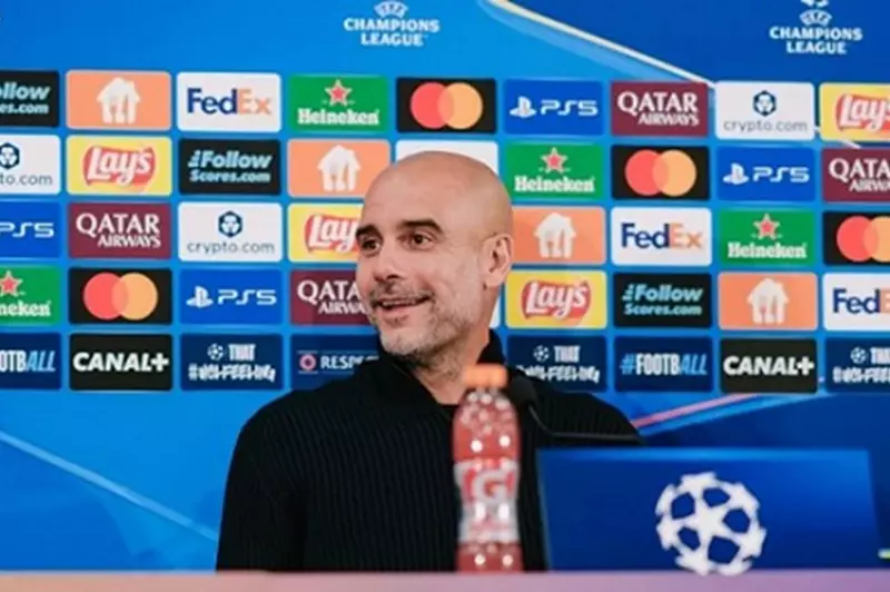 جوارديولا يوضح سر إراحة لاعبي السيتي قبل لقاء دورتموند